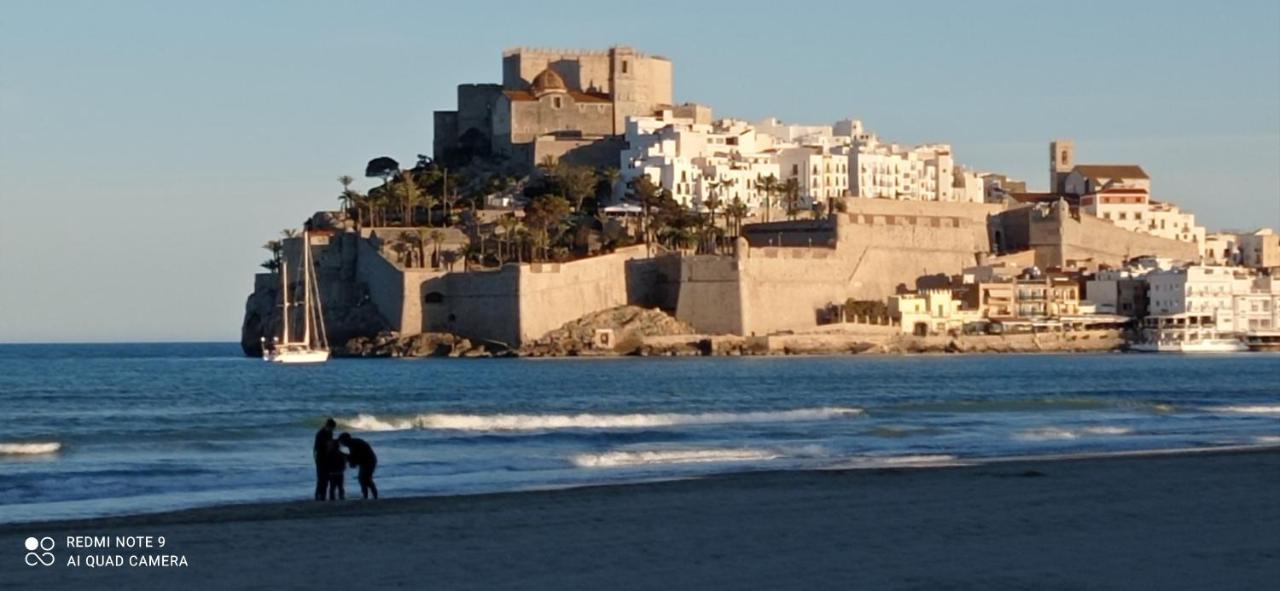 Avec Vue Sur Le Chateau De